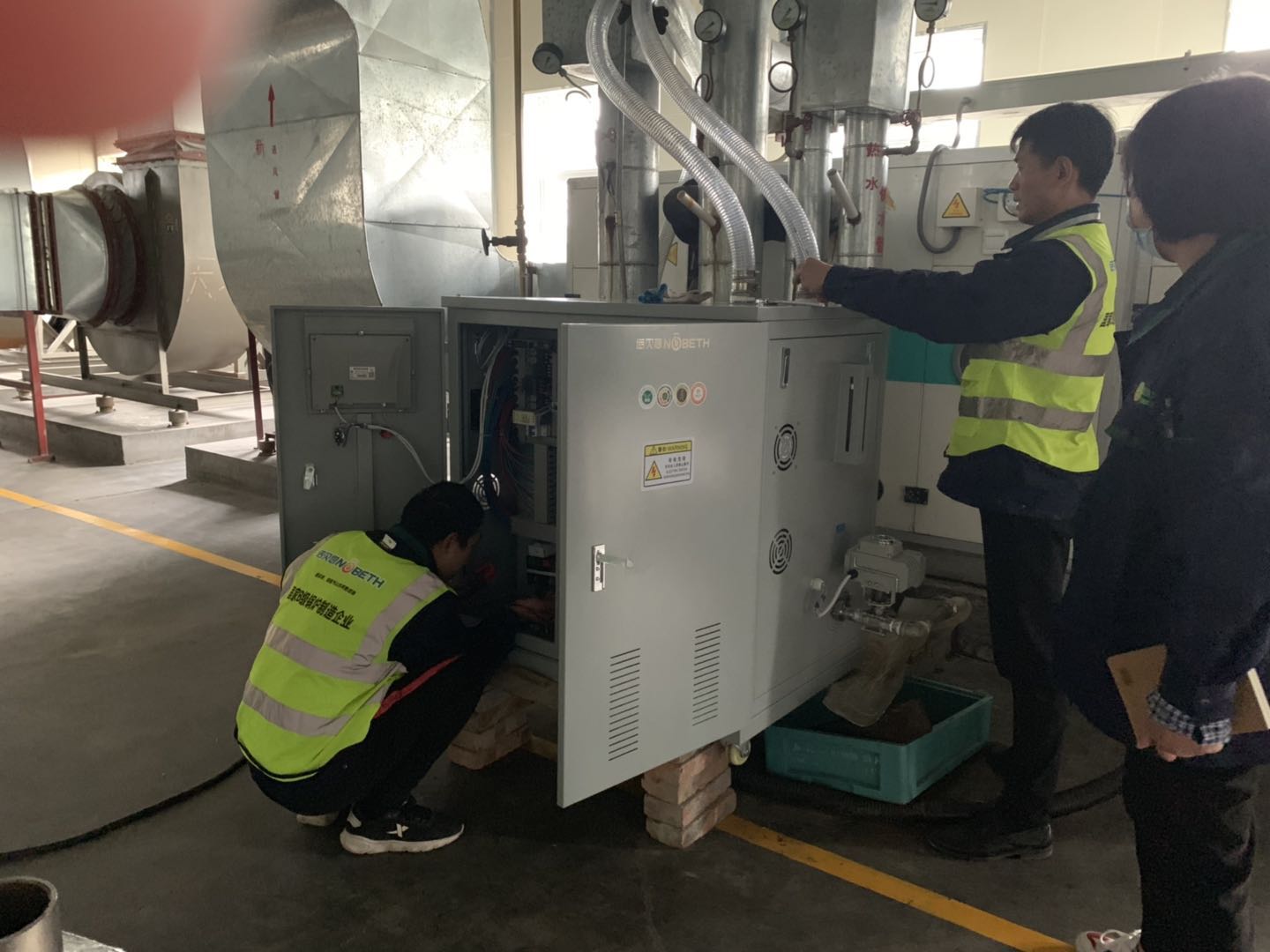 加溫加濕的蒸汽被用於航空發動機研發