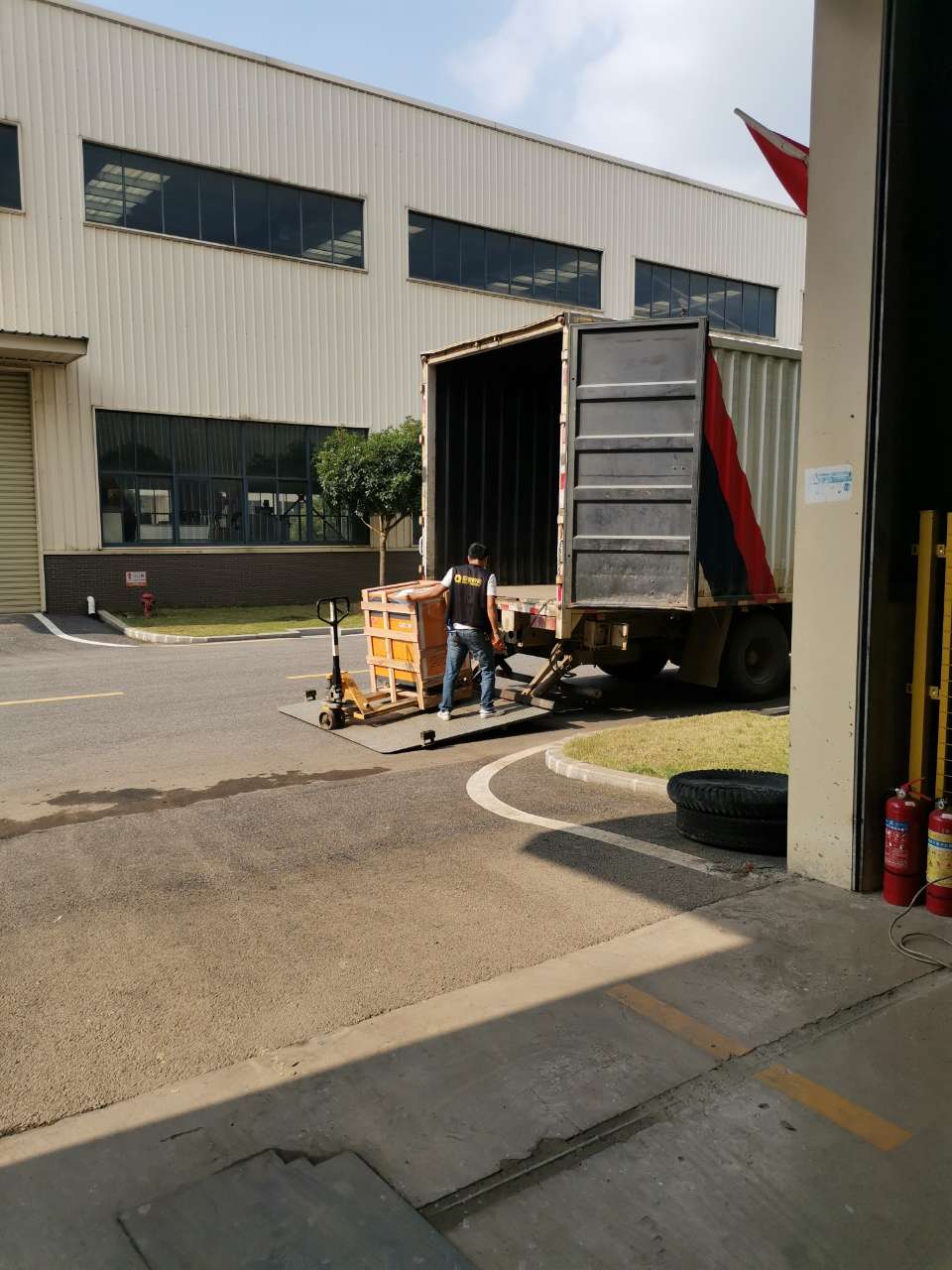 醫院用72kw電蒸汽發生器采用304醫用級別不鏽鋼