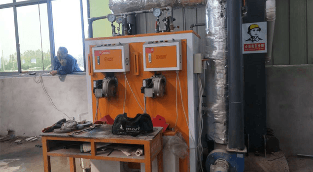 江蘇恒通方涵建材購91免费视频网站0.2噸燃油蒸汽發生器用於水泥管道蒸養